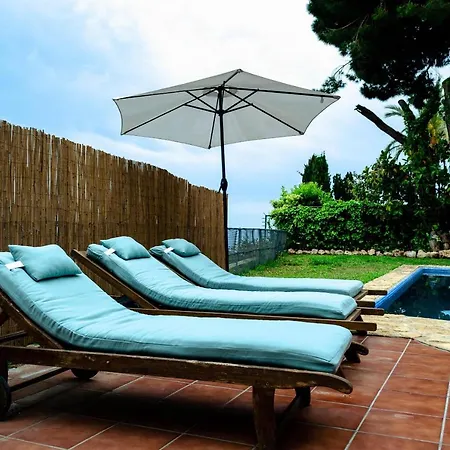 Villa El Riu Del Cel Lloret de Mar